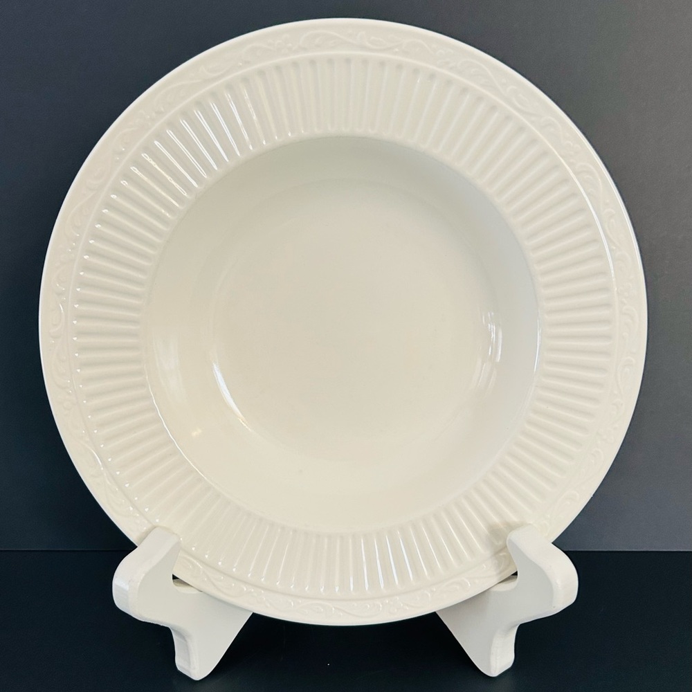 Mikasa Italian Countryside  DD900Cream